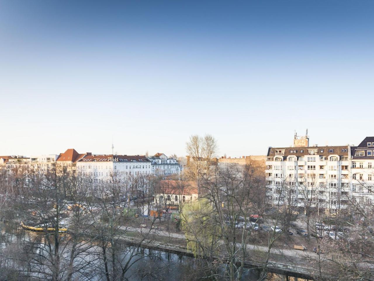The Maybach - Rooftop Living In Xberg